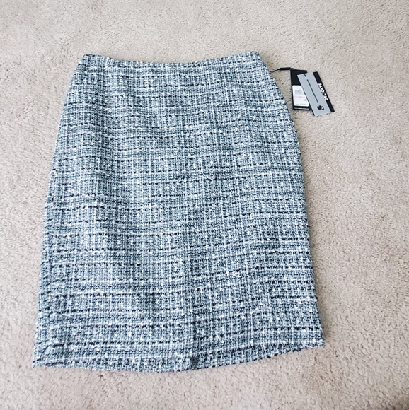 Karl Lagerfeld Dresses & Skirts - NWT Karl Lagerfeld Skirt